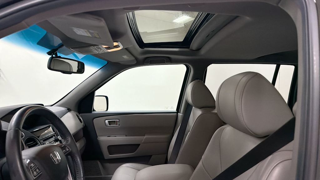 Thumbnail: 2012 Honda Pilot - 30