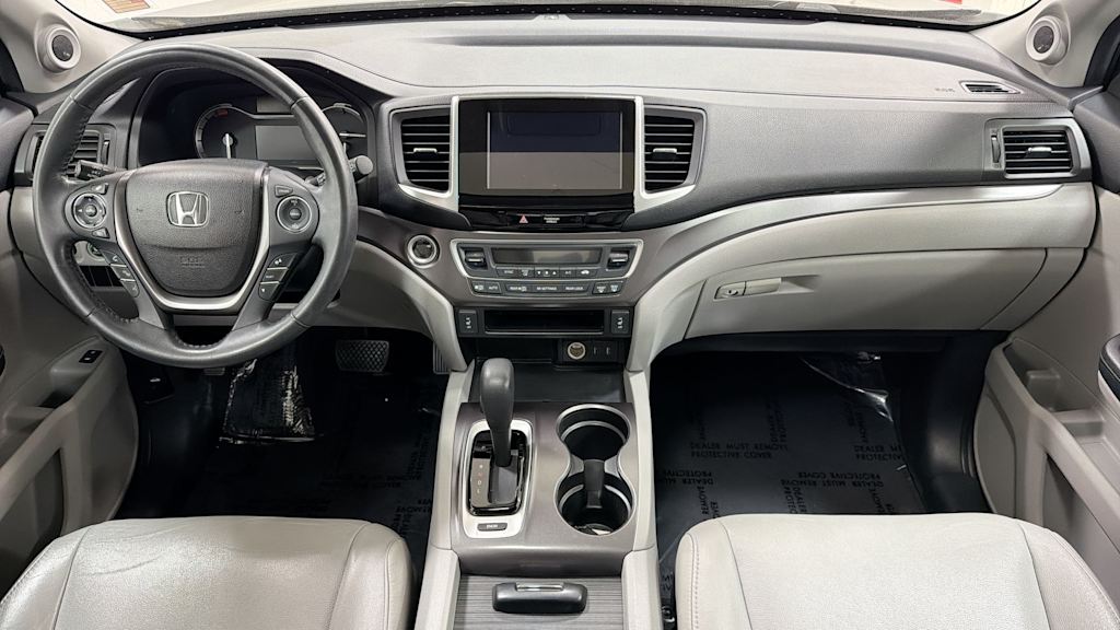 Thumbnail: 2018 Honda Pilot - 13