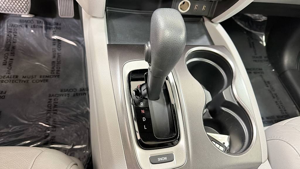 Thumbnail: 2018 Honda Pilot - 15
