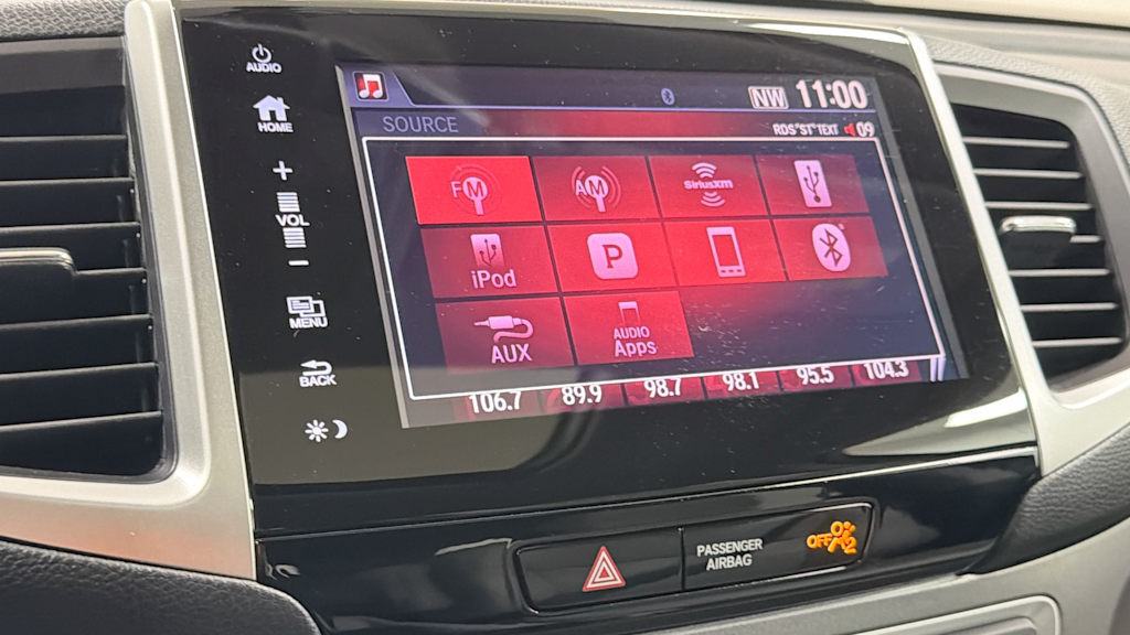 Thumbnail: 2018 Honda Pilot - 14