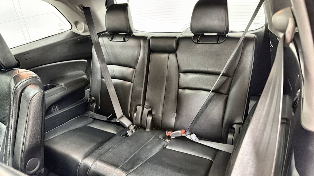 Thumbnail: 2016 Honda Pilot - 31