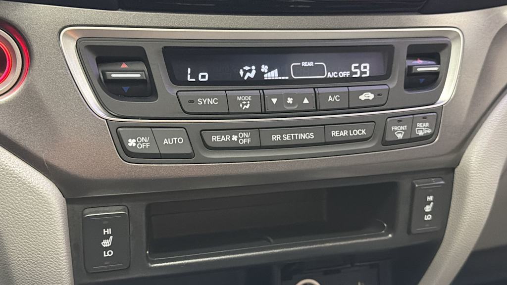 Thumbnail: 2016 Honda Pilot - 28