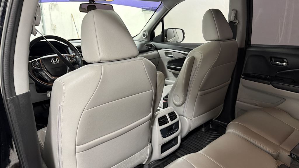 Thumbnail: 2016 Honda Pilot - 31