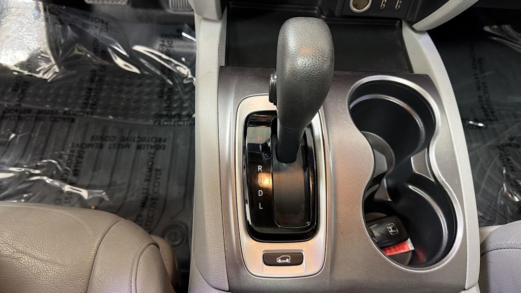 Thumbnail: 2016 Honda Pilot - 16