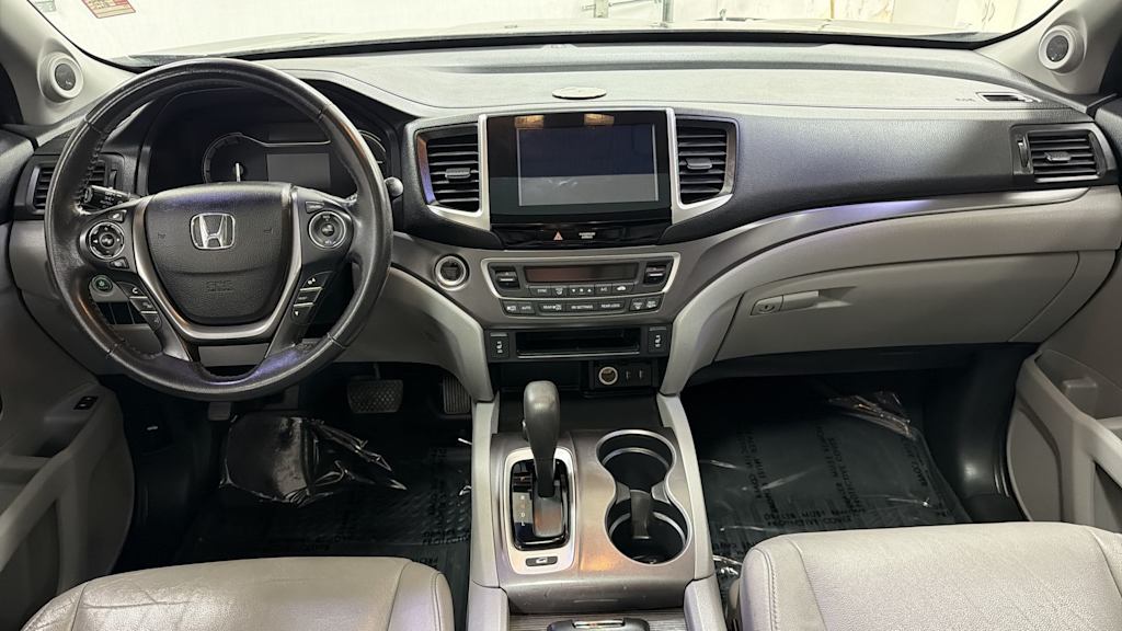 Thumbnail: 2016 Honda Pilot - 14