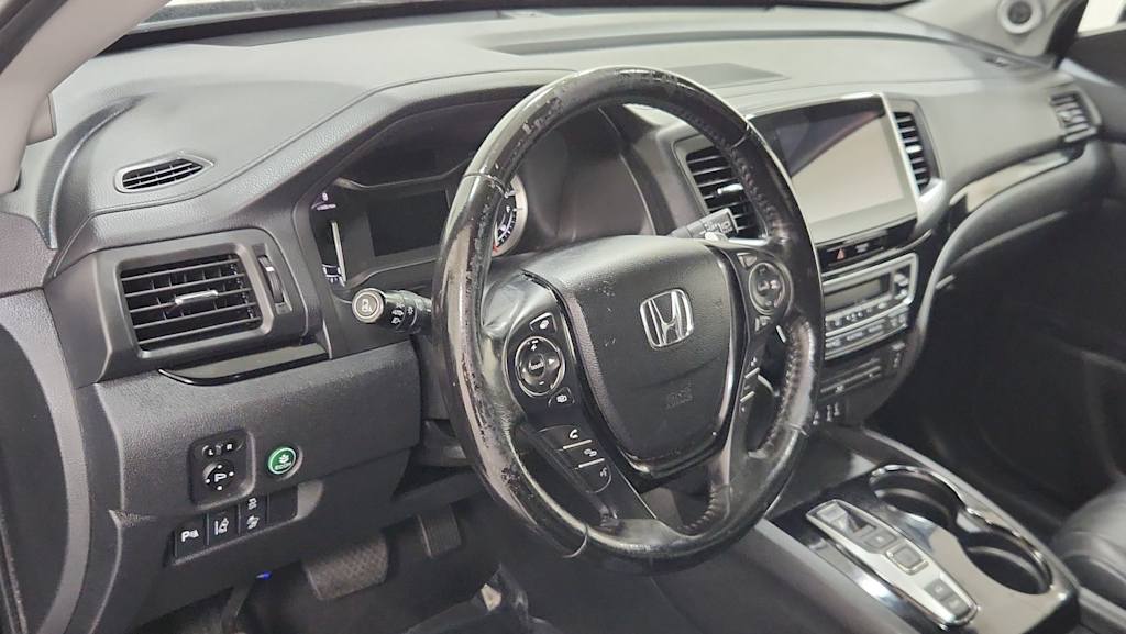 Thumbnail: 2018 Honda Pilot - 2