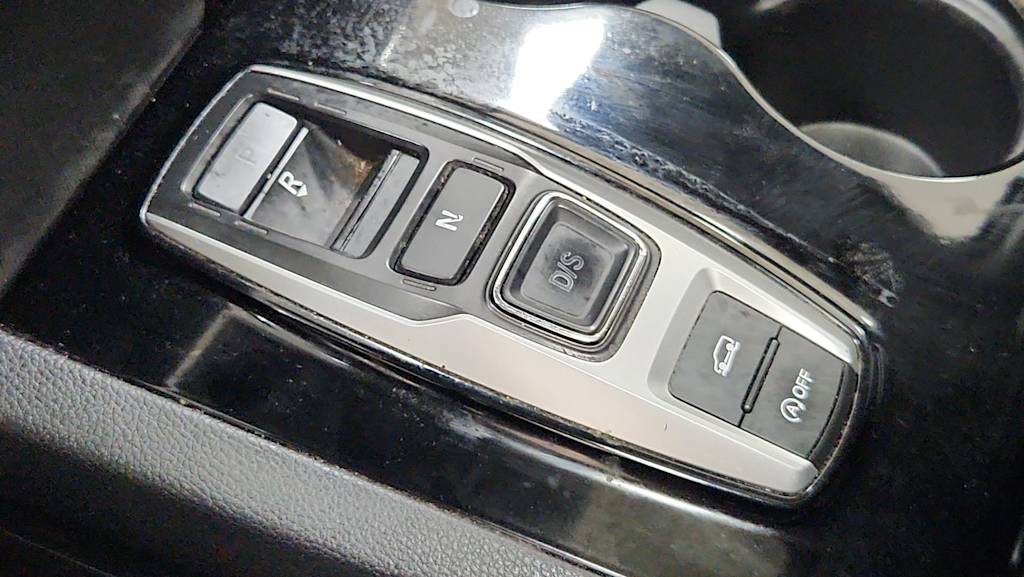 Thumbnail: 2018 Honda Pilot - 7