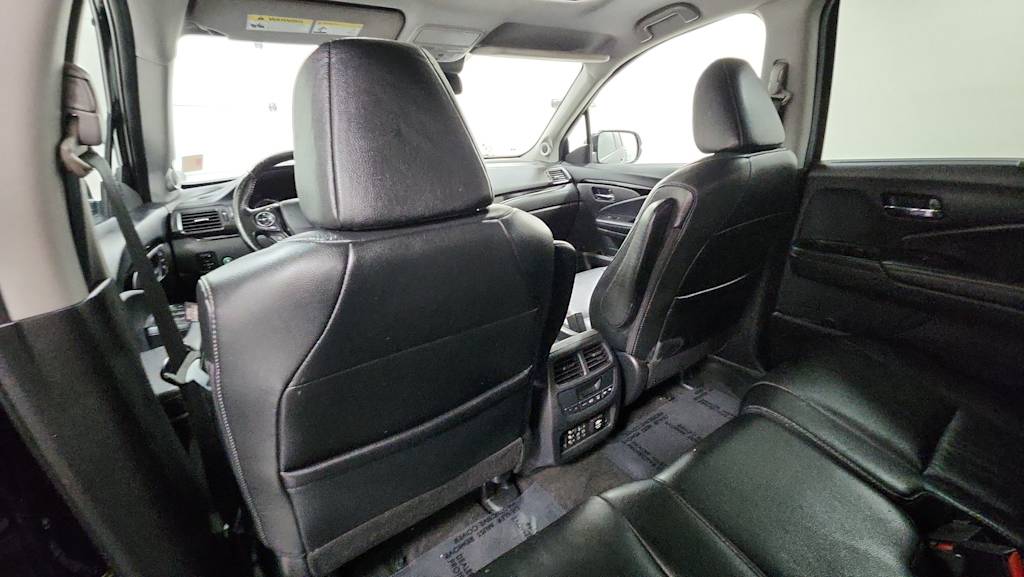 Thumbnail: 2018 Honda Pilot - 32