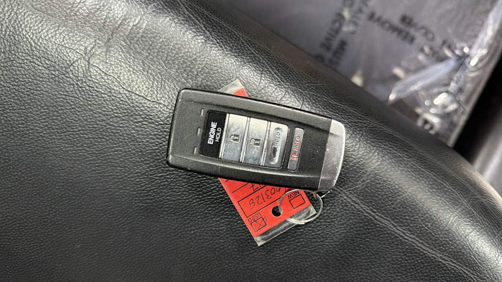 Thumbnail: 2017 Acura MDX - 33