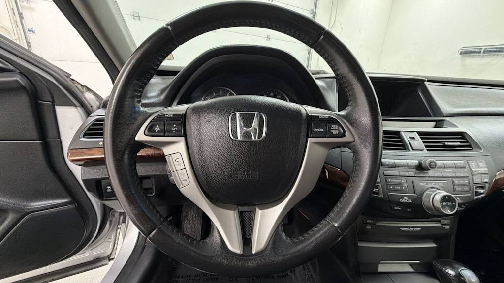 Thumbnail: 2011 Honda Accord Crosstour - 10