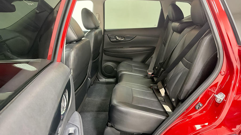 Thumbnail: 2019 Nissan Rogue - 12