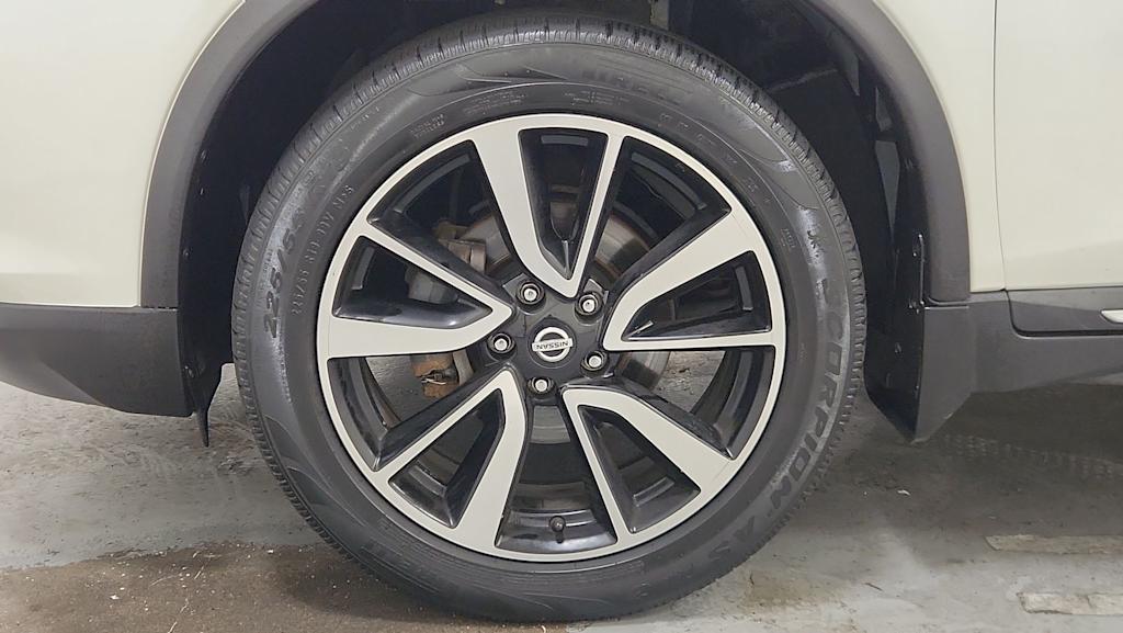 Thumbnail: 2019 Nissan Rogue - 6