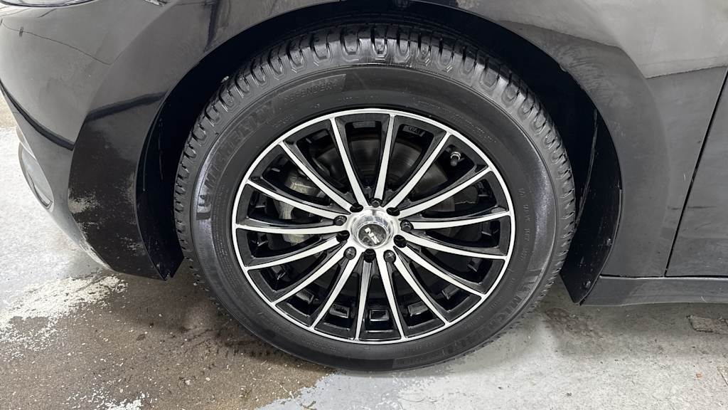 Thumbnail: 2018 Hyundai Elantra - 6