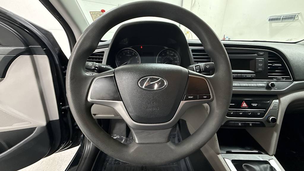 Thumbnail: 2018 Hyundai Elantra - 8