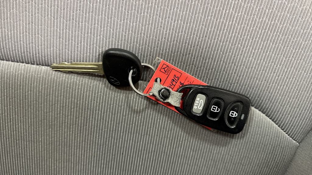 Thumbnail: 2018 Hyundai Elantra - 17