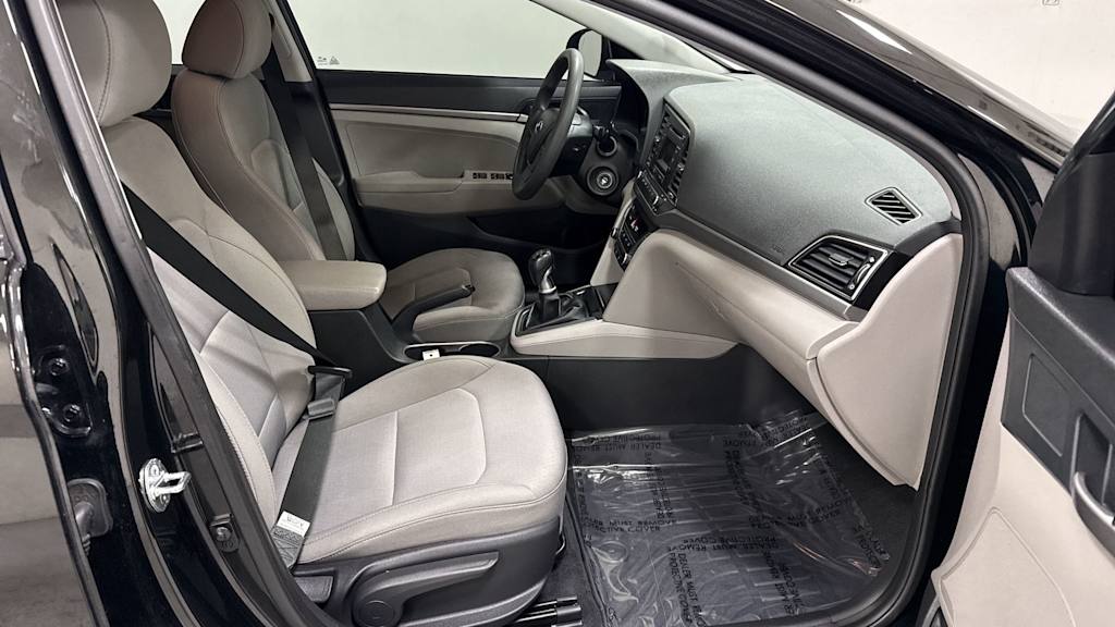 Thumbnail: 2018 Hyundai Elantra - 29