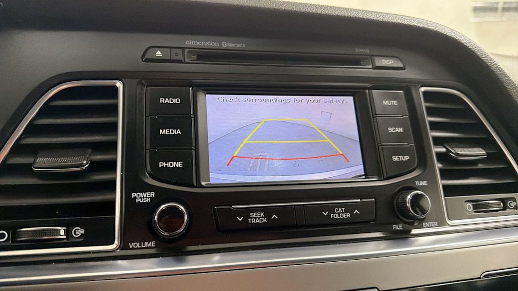 Thumbnail: 2015 Hyundai Sonata - 27