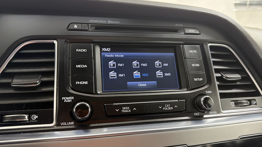 Thumbnail: 2015 Hyundai Sonata - 15