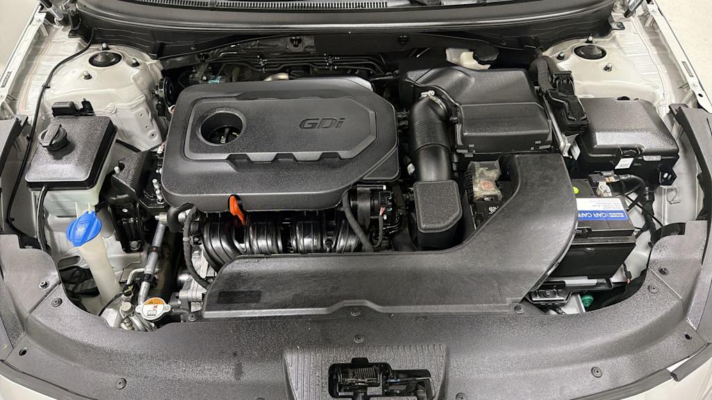 Thumbnail: 2015 Hyundai Sonata - 9