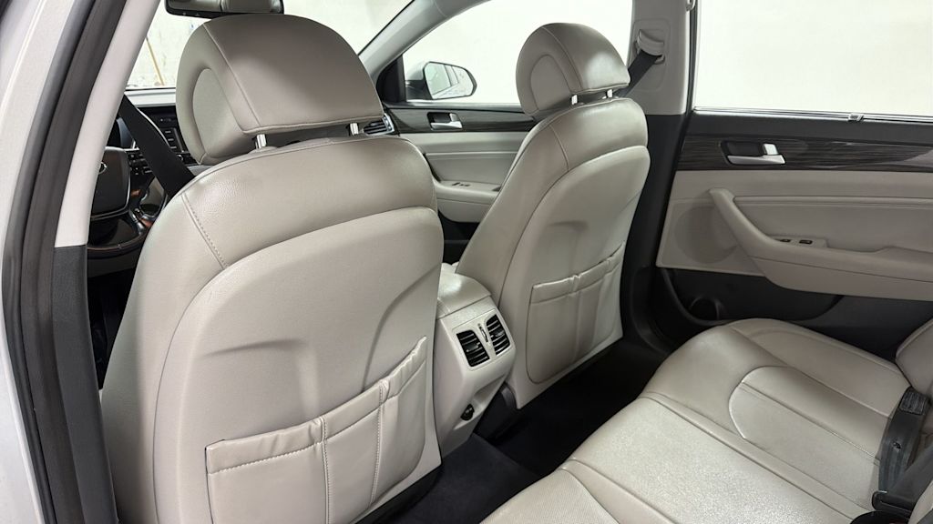 Thumbnail: 2015 Hyundai Sonata - 29