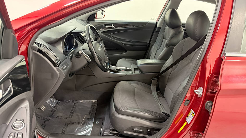 Thumbnail: 2014 Hyundai Sonata - 10