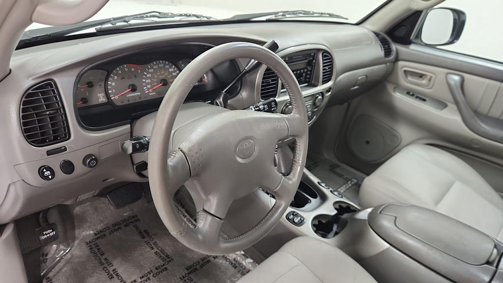 Thumbnail: 2002 Toyota Sequoia - 2