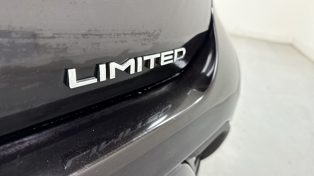 Thumbnail: 2021 Toyota Highlander - 6