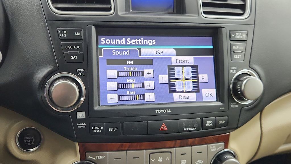 Thumbnail: 2012 Toyota Highlander - 15