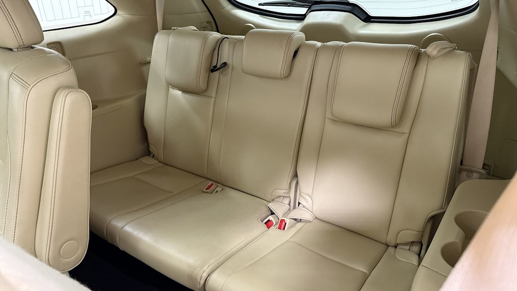 2017 Toyota Highlander Limited 32