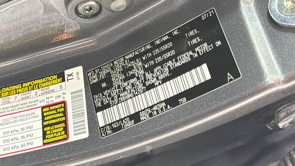 Thumbnail: 2021 Toyota Highlander - 20