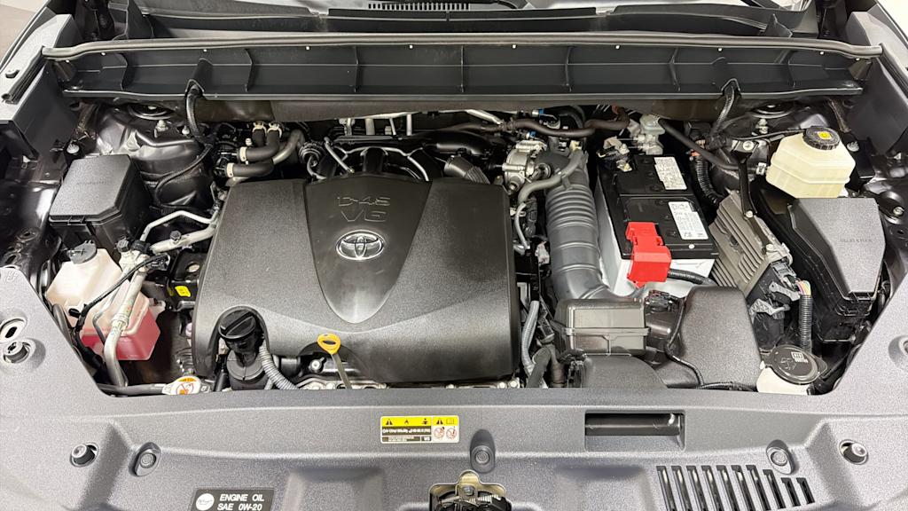 Thumbnail: 2021 Toyota Highlander - 9