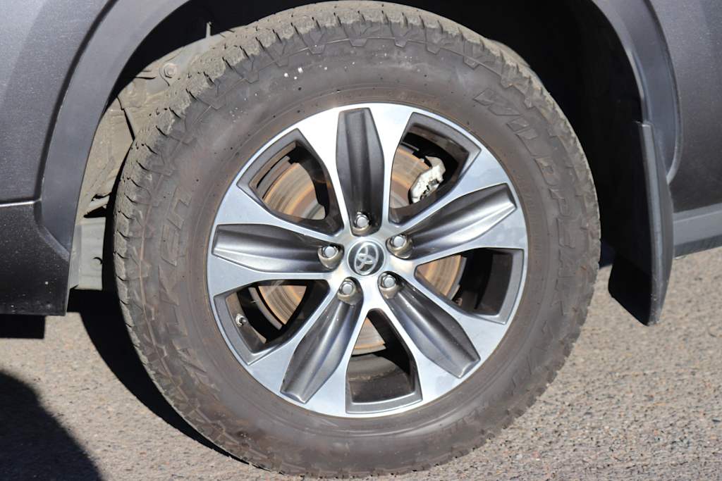 2021 Toyota Highlander XLE 6