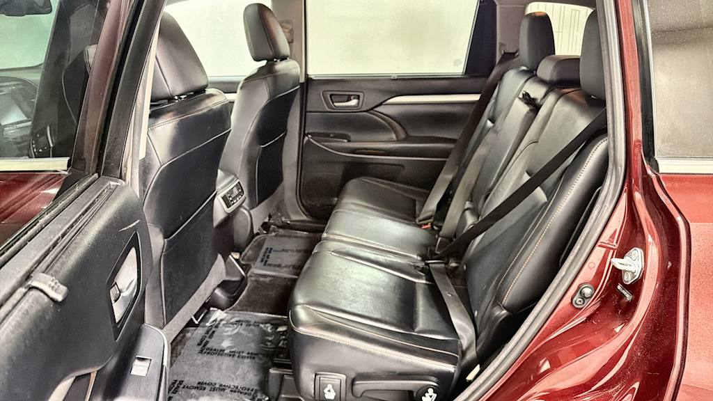 Thumbnail: 2014 Toyota Highlander - 12