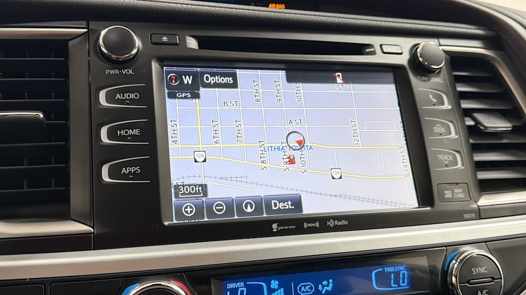 Thumbnail: 2018 Toyota Highlander - 28