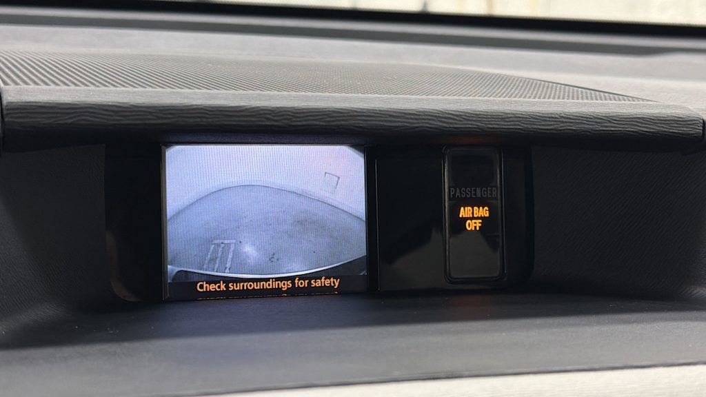 Thumbnail: 2013 Toyota Sienna - 26