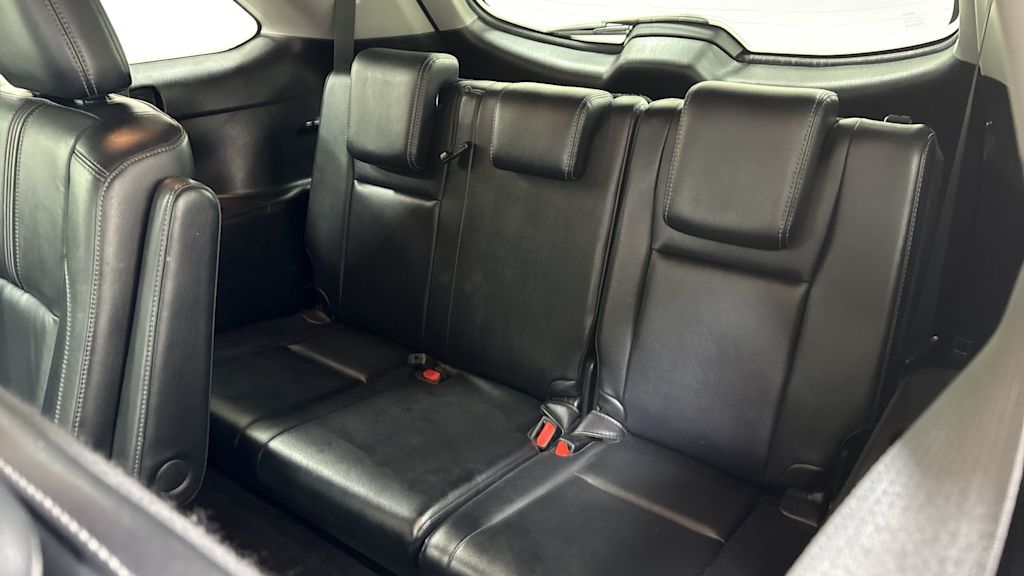 Thumbnail: 2017 Toyota Highlander - 32