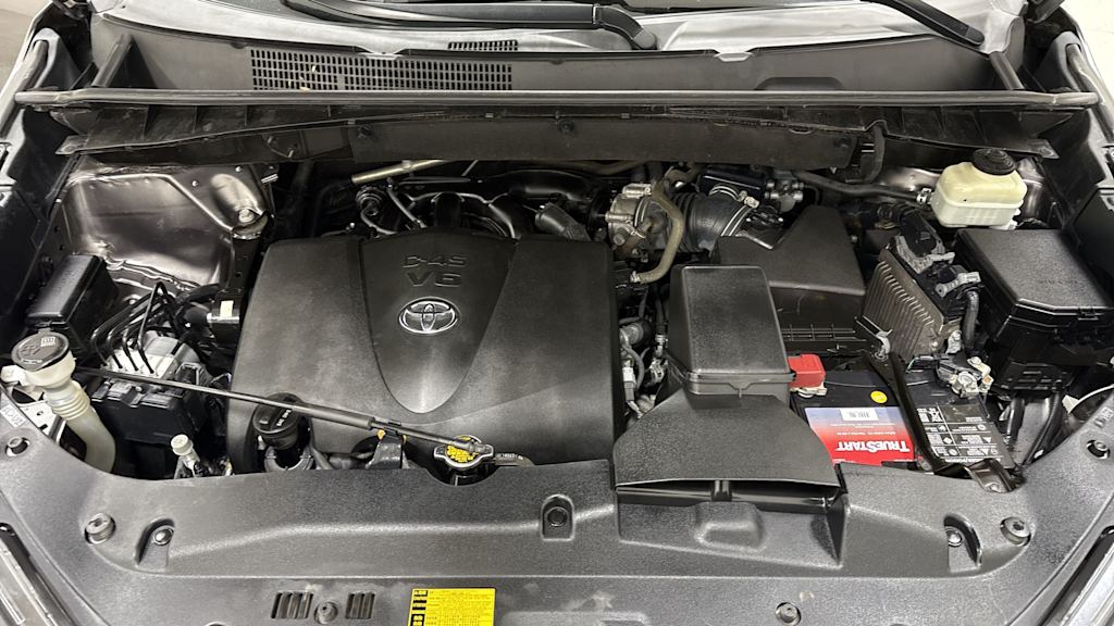 Thumbnail: 2017 Toyota Highlander - 9