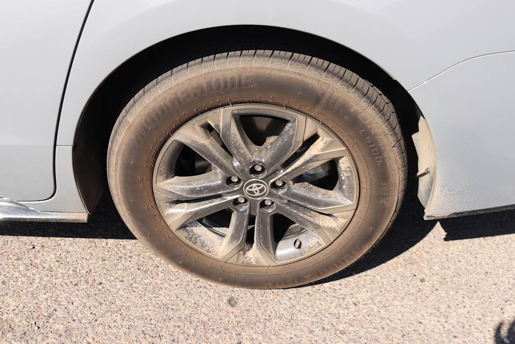 Thumbnail: 2026 Toyota Sienna - 8