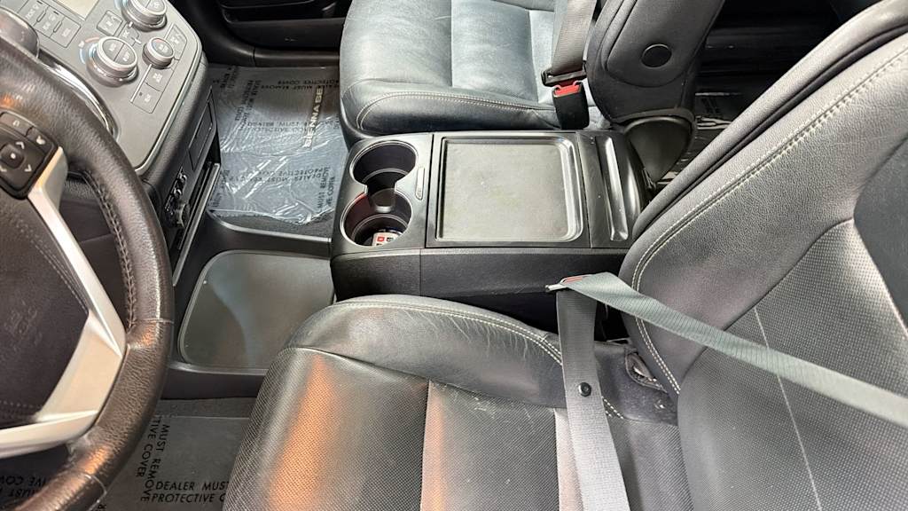 Thumbnail: 2017 Toyota Sienna - 12