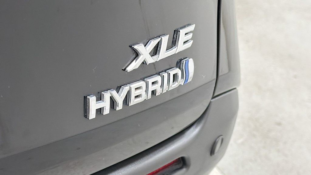 Thumbnail: 2022 Toyota Sienna - 7