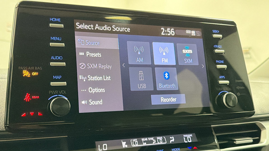 Thumbnail: 2022 Toyota Sienna - 15