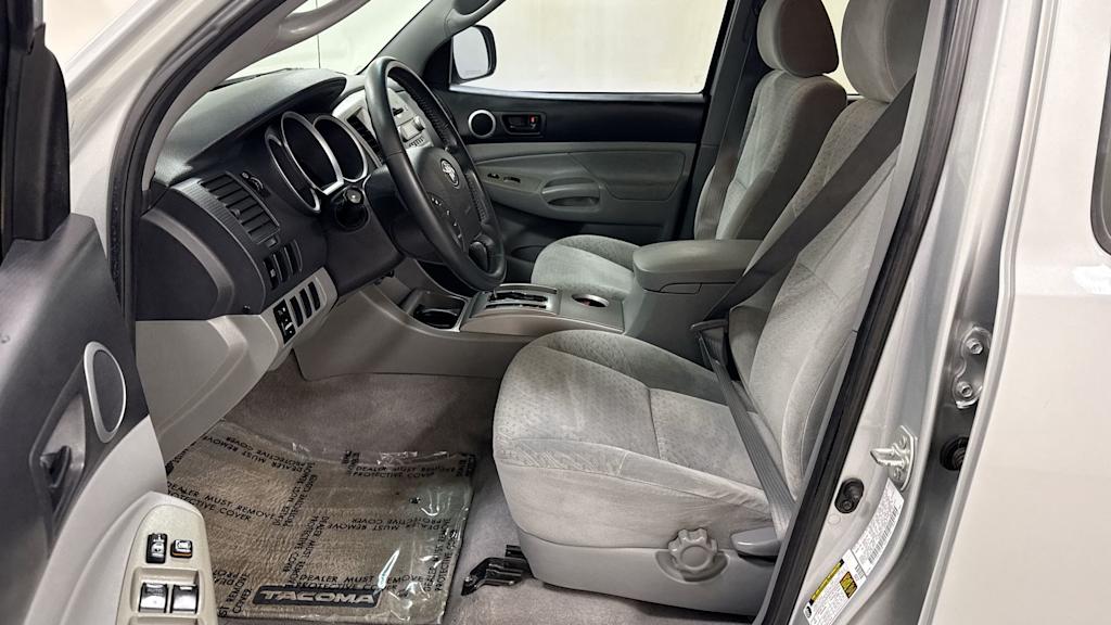 2008 Toyota Tacoma S-Runner 9