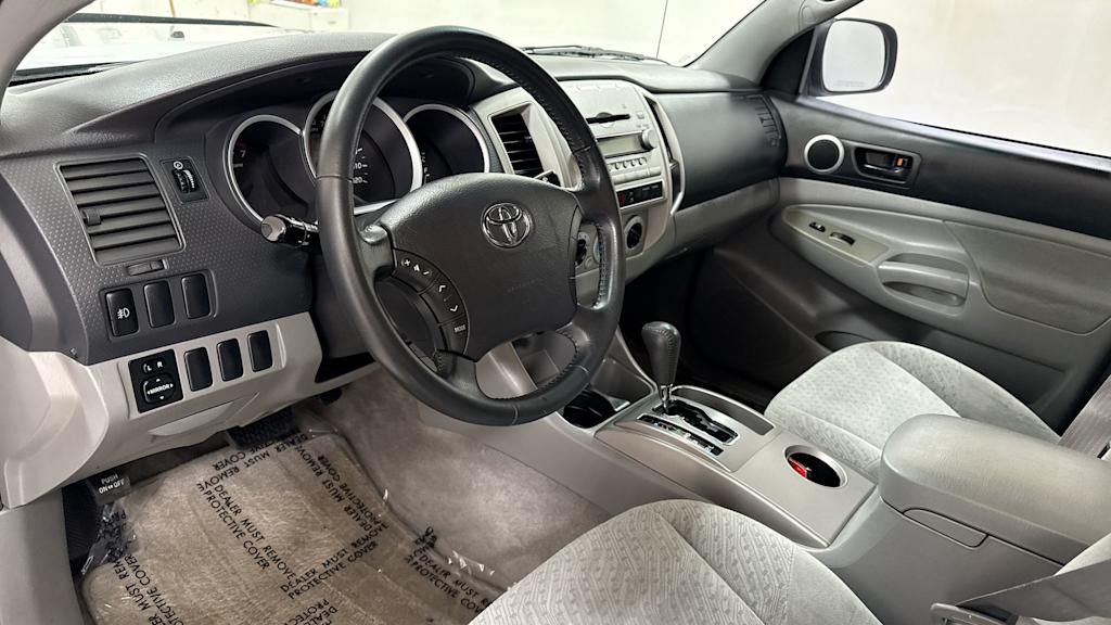 2008 Toyota Tacoma S-Runner 2