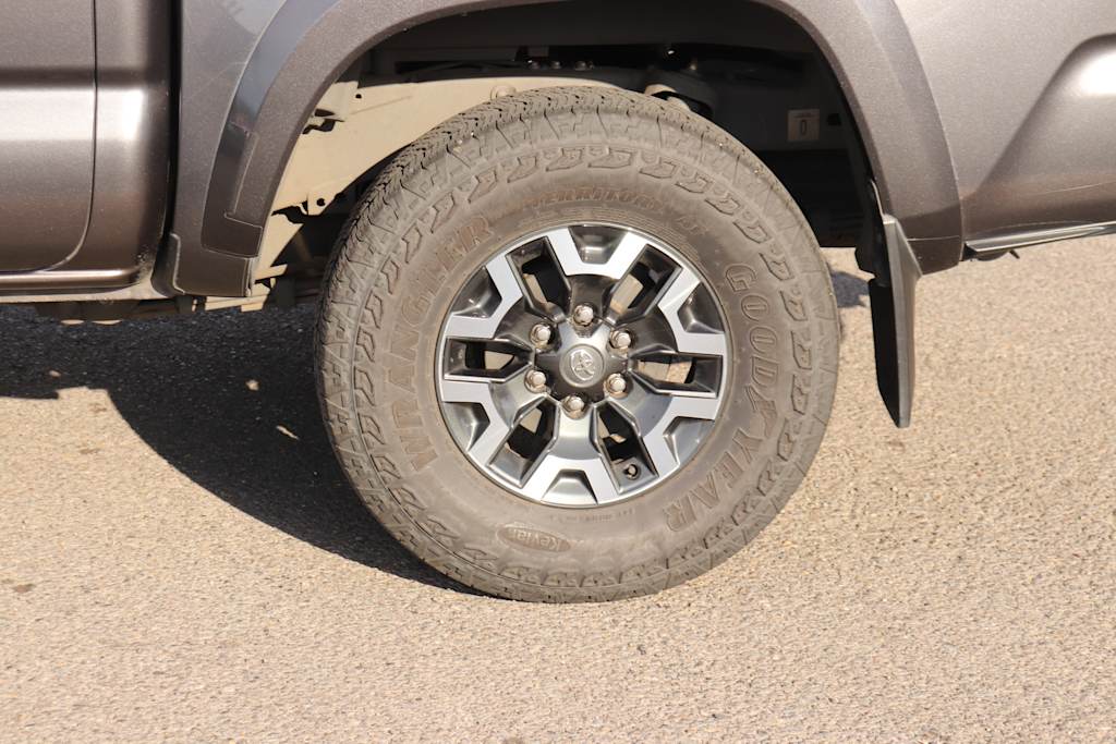 Thumbnail: 2021 Toyota Tacoma - 7
