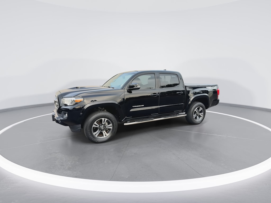 Thumbnail: 2016 Toyota Tacoma - 19