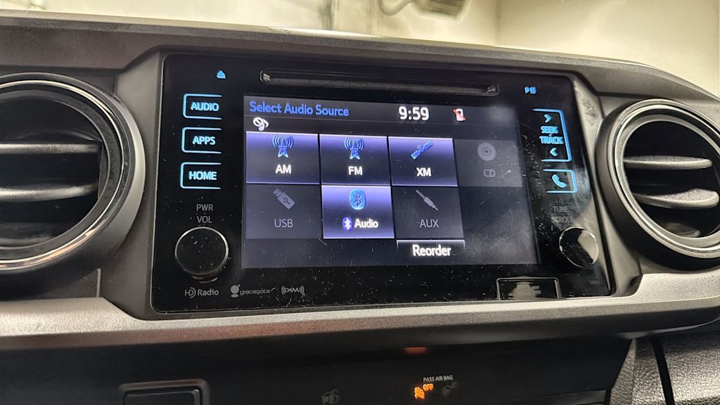 Thumbnail: 2019 Toyota Tacoma - 15