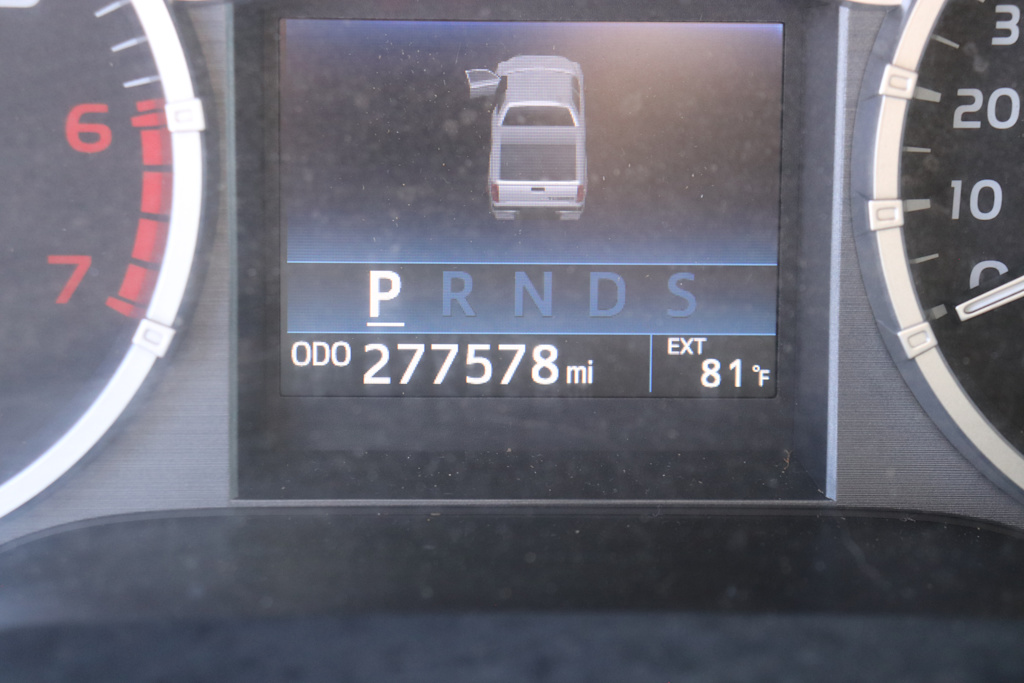 Thumbnail: 2015 Toyota Tundra - 8