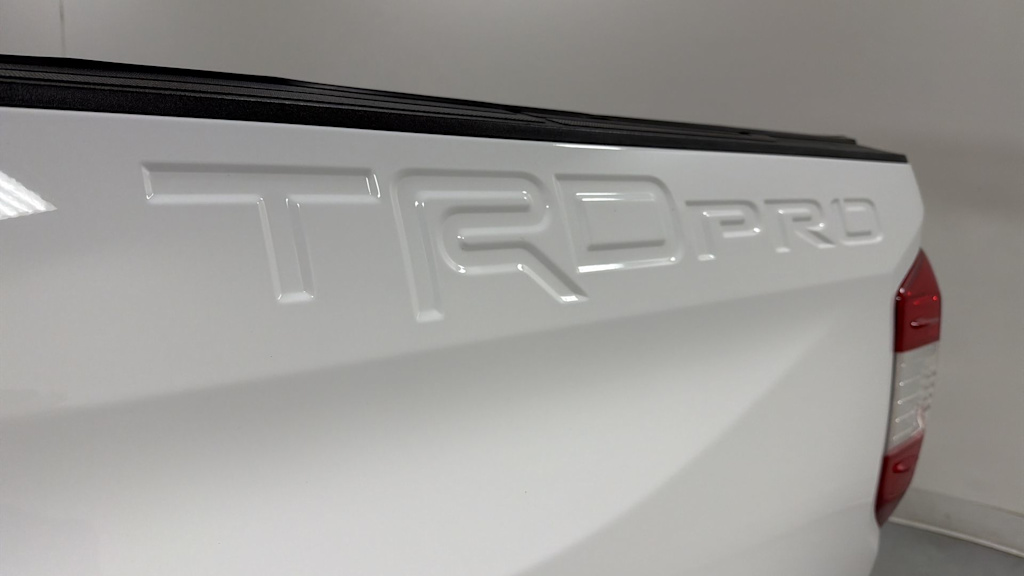 Thumbnail: 2017 Toyota Tundra - 30