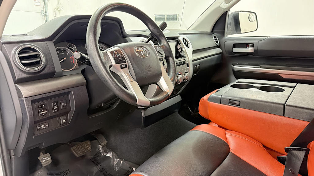 Thumbnail: 2017 Toyota Tundra - 2