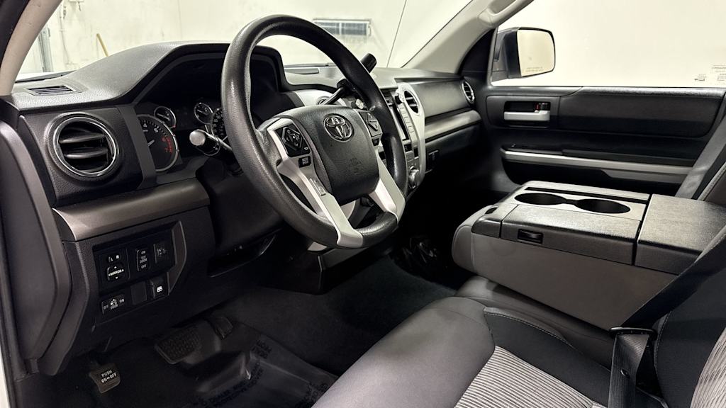 Thumbnail: 2016 Toyota Tundra - 2